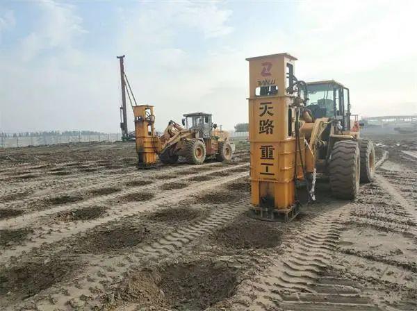 路面冷再生機其水泥就地冷再生施工方法
